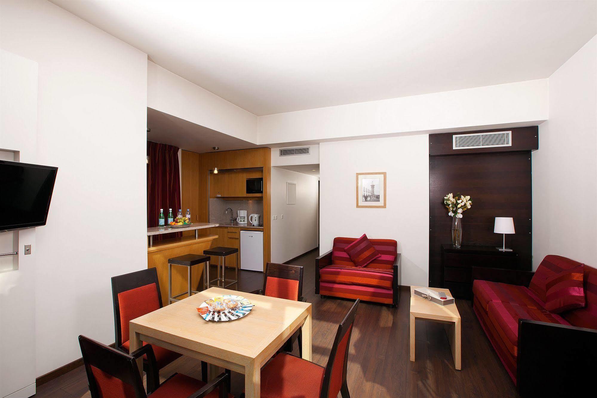 Aparthotel Residhome Val D'europe Montevrain